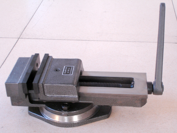 平口鉗廠家.jpg 平口鉗廠家.jpg